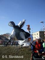 * Z DĚNÍ VE MĚSTĚ